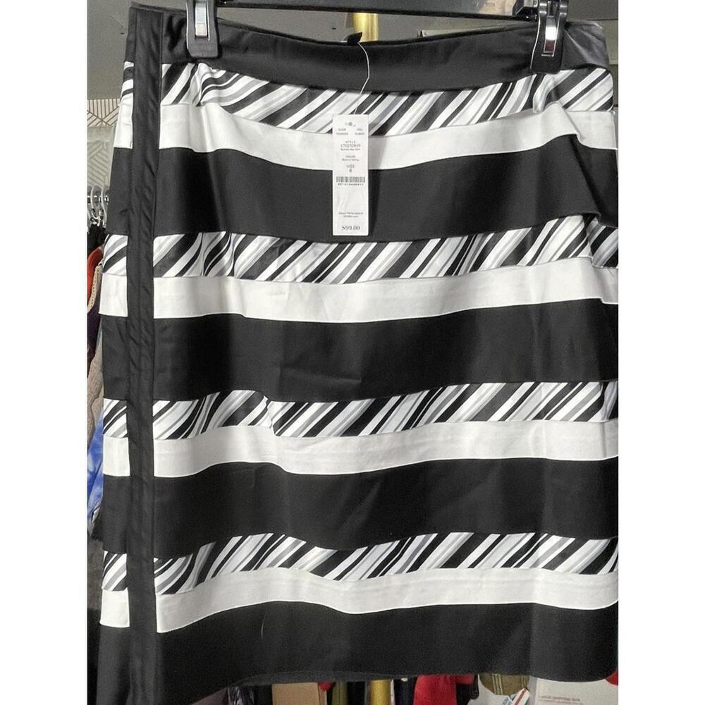 White House Black Market Black White Tiered Straight Pencil Skirt Sz 8 MSRP $99
